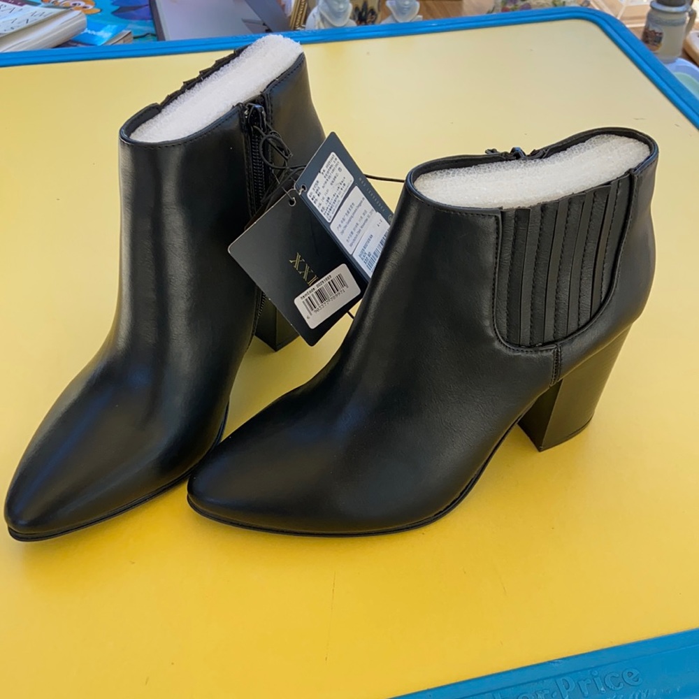Black boots